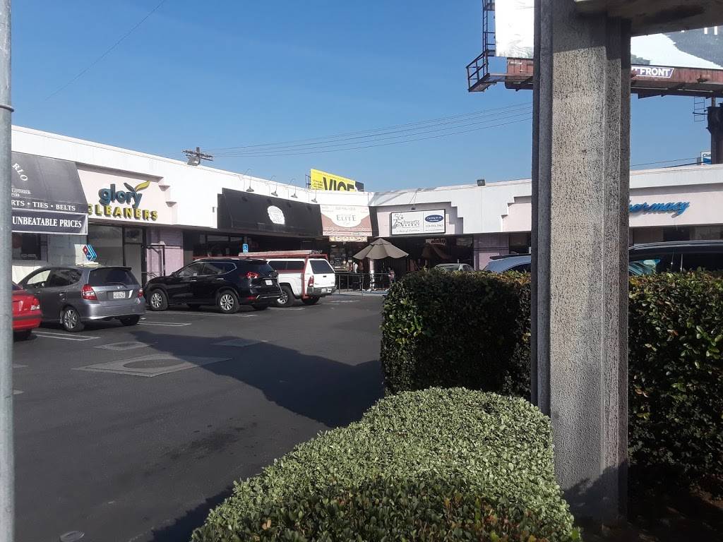 Elite Cuisine | meal takeaway | 7119 Beverly Blvd, Los Angeles, CA 90036, USA | 3239301303 OR +1 323-930-1303