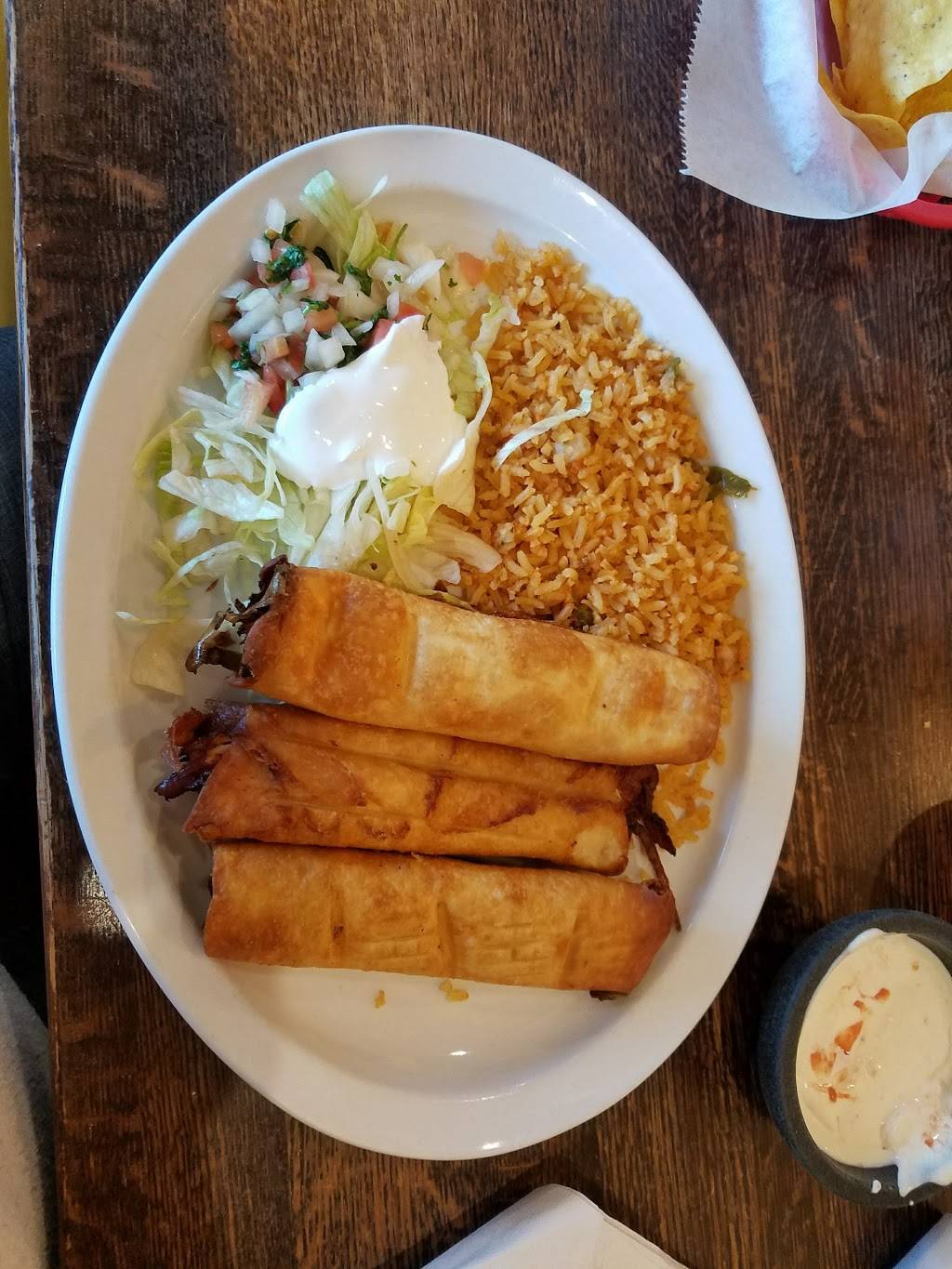 Los Cabos Mexican Grill | restaurant | 2401 WI-25 #2, Menomonie, WI 54751, USA | 7152313322 OR +1 715-231-3322