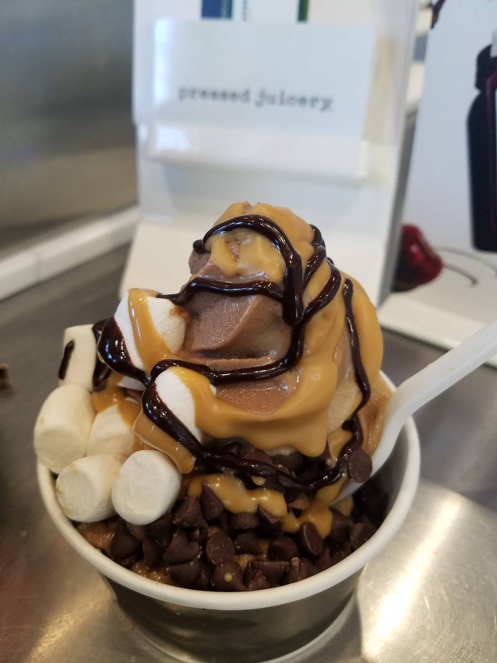 Pressed Juicery | restaurant | 7007 Friars Rd, San Diego, CA 92108, USA | 6196847119 OR +1 619-684-7119