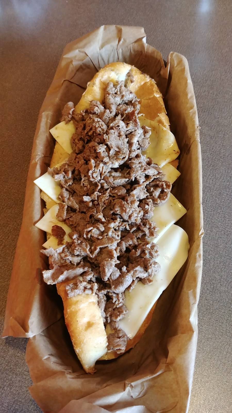 PepperJax Grill | restaurant | 6719 University Ave, Cedar Falls, IA 50613, USA | 3192666180 OR +1 319-266-6180