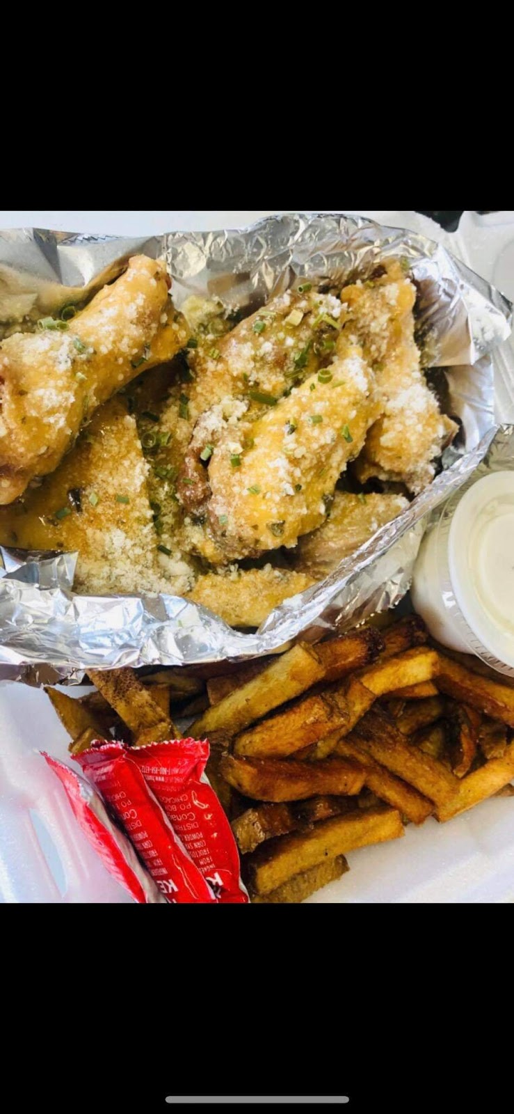 Busters Wings | restaurant | 15400 Ranch Rd 620, Austin, TX 78717, USA | 5124018769 OR +1 512-401-8769