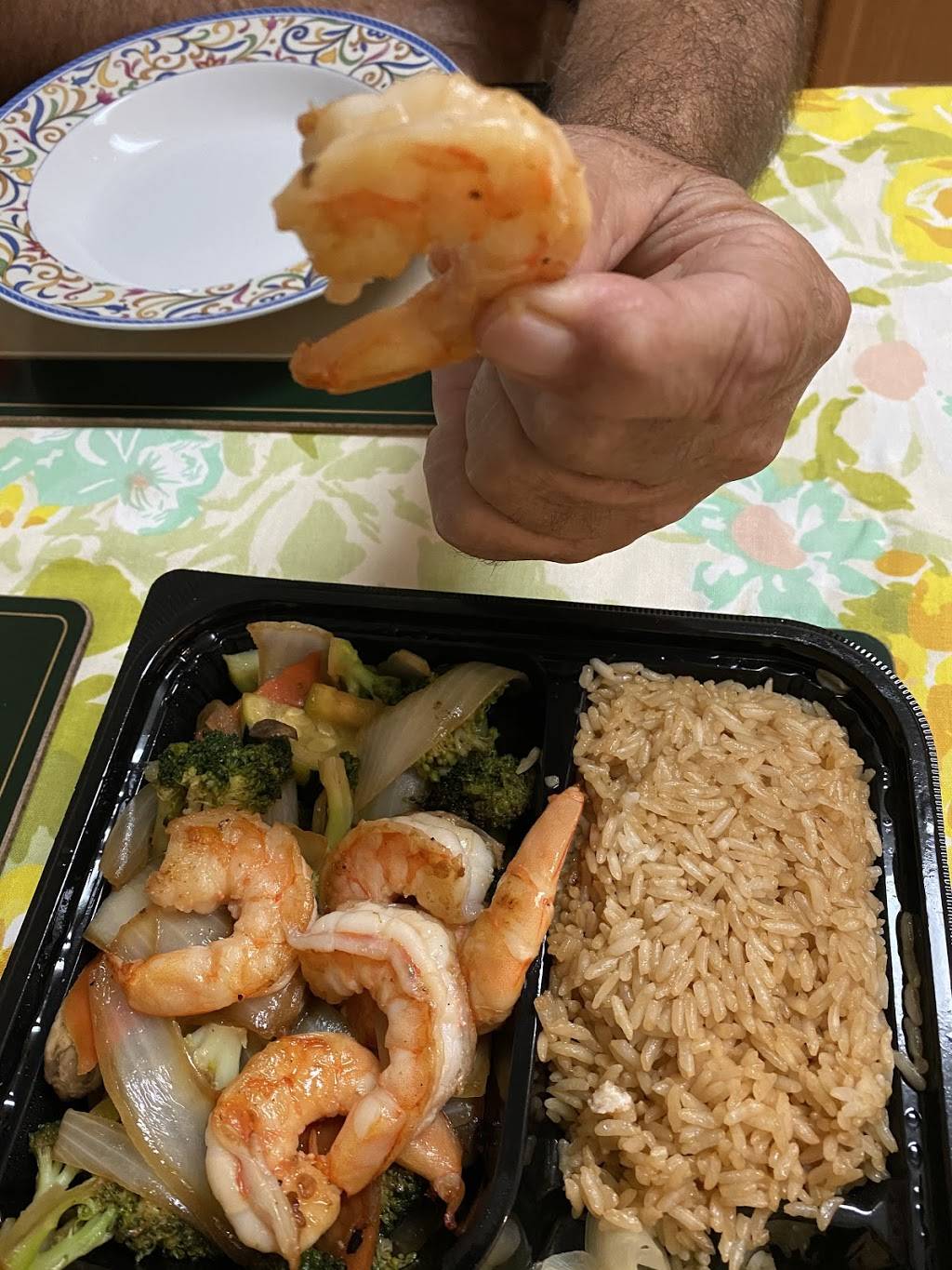 Shallotte Hibachi | meal takeaway | 4920 Main St, Shallotte, NC 28470, USA | 9107548688 OR +1 910-754-8688