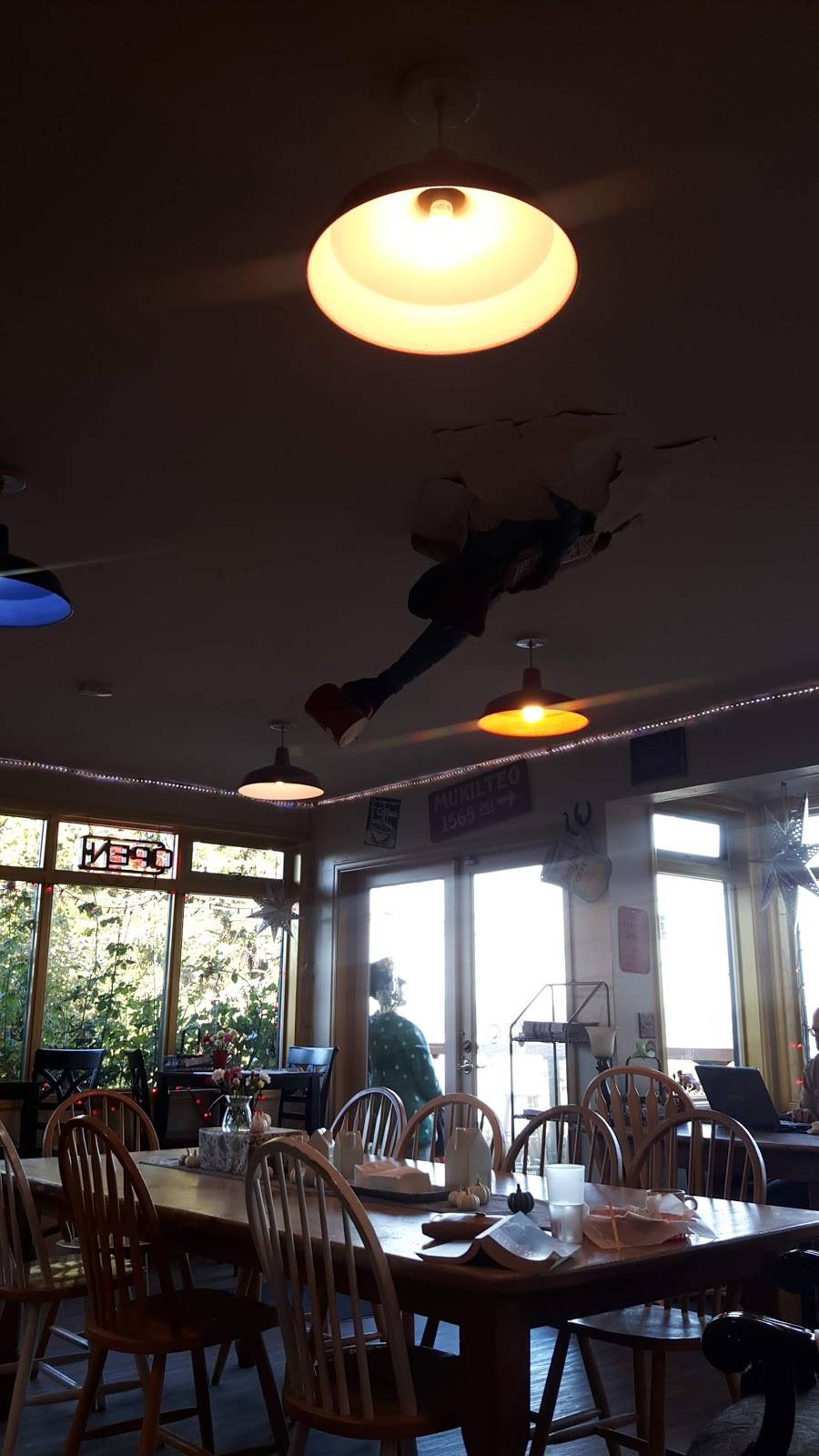 Red Cup Cafe | cafe | 619 4th St, Mukilteo, WA 98275, USA | 4253484825 OR +1 425-348-4825