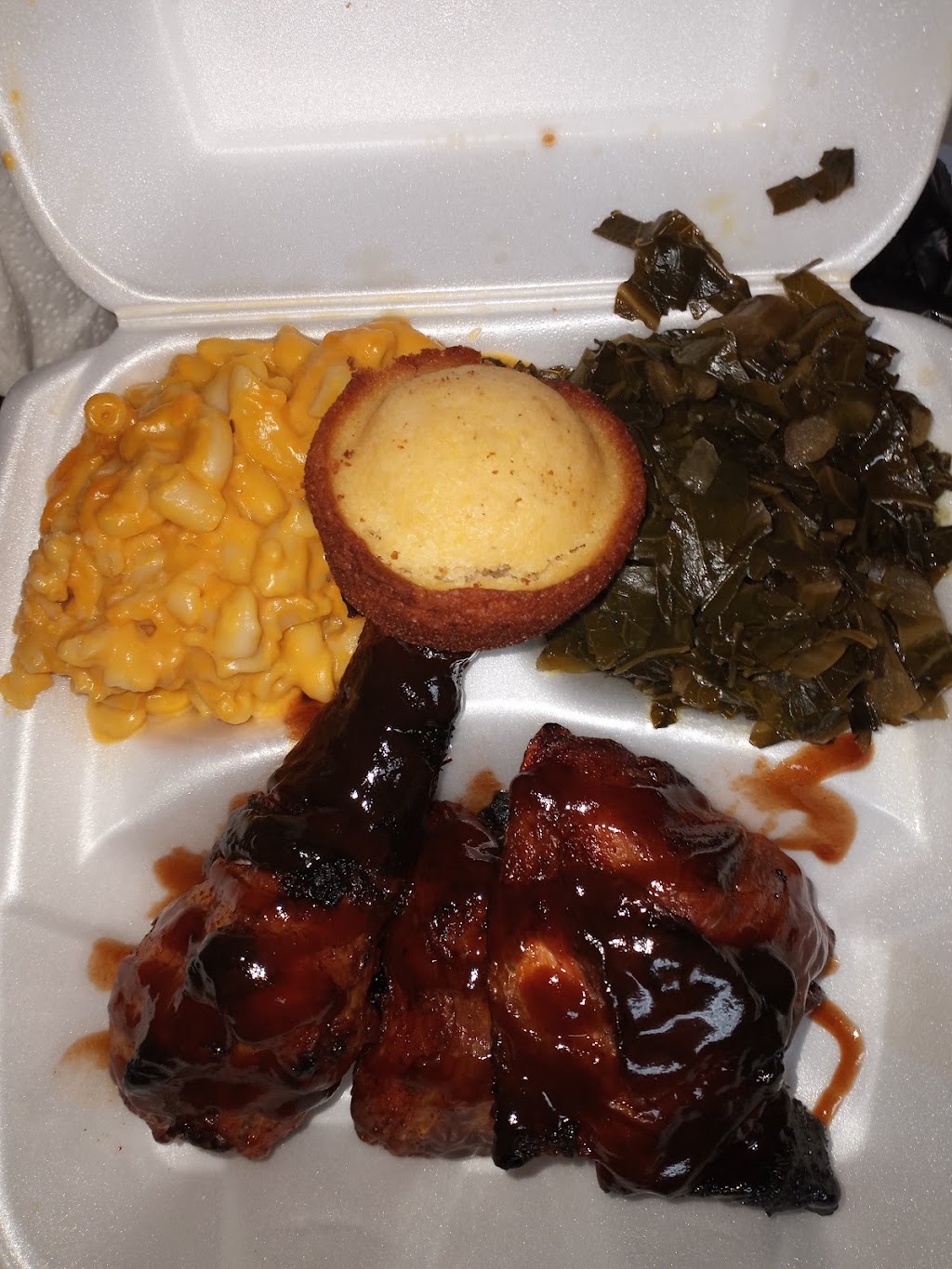 Ts BBQ | restaurant | 700 W Highland Ave, Albany, GA 31701, USA | 2292358501 OR +1 229-235-8501