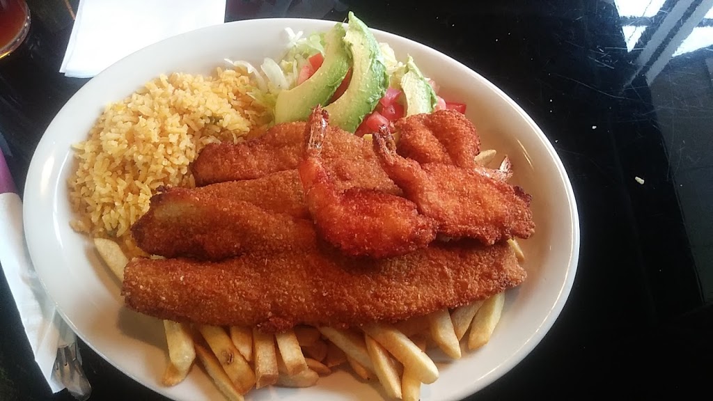 Hacienda Vallarta Mexican Restaurant #2 | restaurant | 3227 SW Military Dr, San Antonio, TX 78211, USA | 2109247700 OR +1 210-924-7700