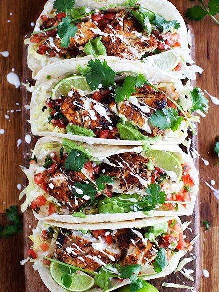 Fitchow | restaurant | 42035 12th St W #103, Lancaster, CA 93534, USA | 6615232348 OR +1 661-523-2348