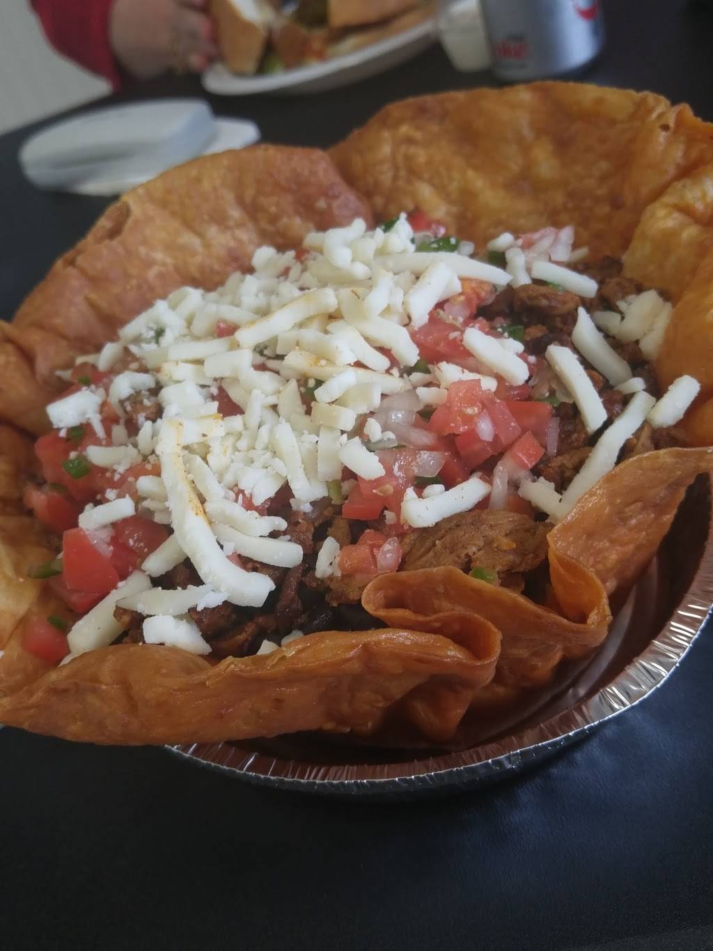 Tacatz Tacos | restaurant | 1479 E State St, Geneva, IL 60134, USA | 6304575555 OR +1 630-457-5555