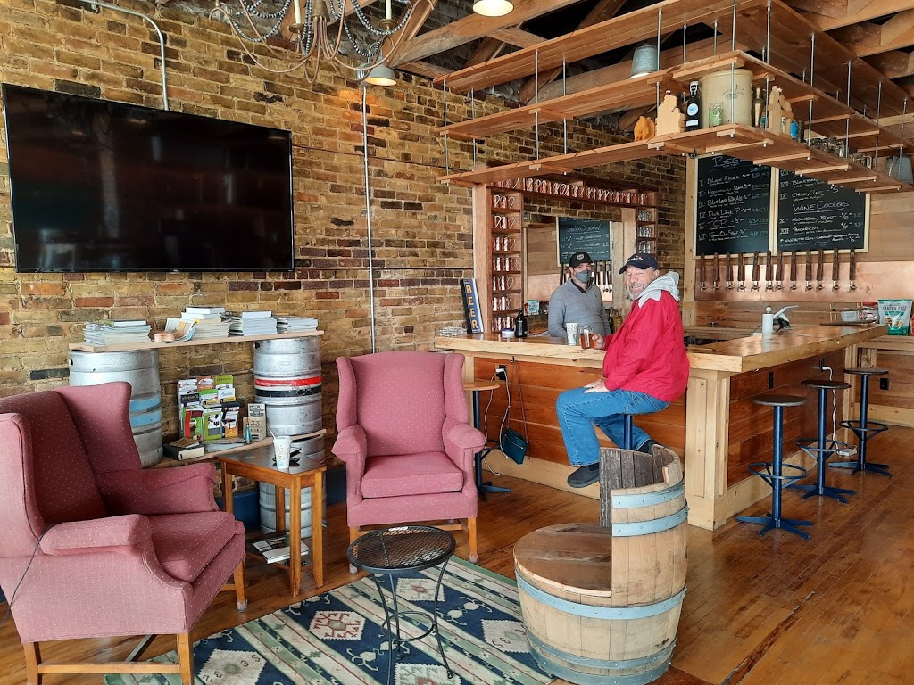 Sawyers Brewing Company | restaurant | 4574 Dowling St, Montague, MI 49437, USA | 2318556044 OR +1 231-855-6044