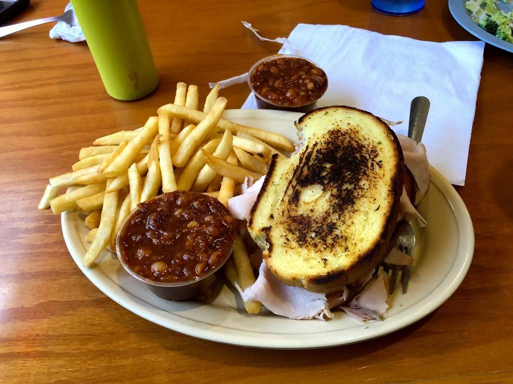 Bar-B-Q Bills | restaurant | 1901 N Young Blvd, Chiefland, FL 32626, USA | 3524934444 OR +1 352-493-4444