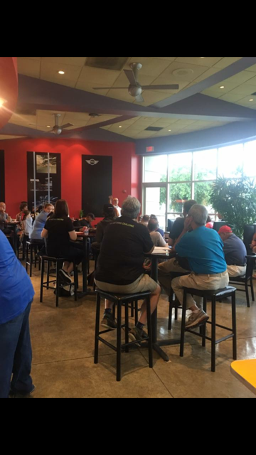 The Hodge Podge Café | restaurant | 10000 Southwest Fwy, Houston, TX 77074, USA | 7135963490 OR +1 713-596-3490