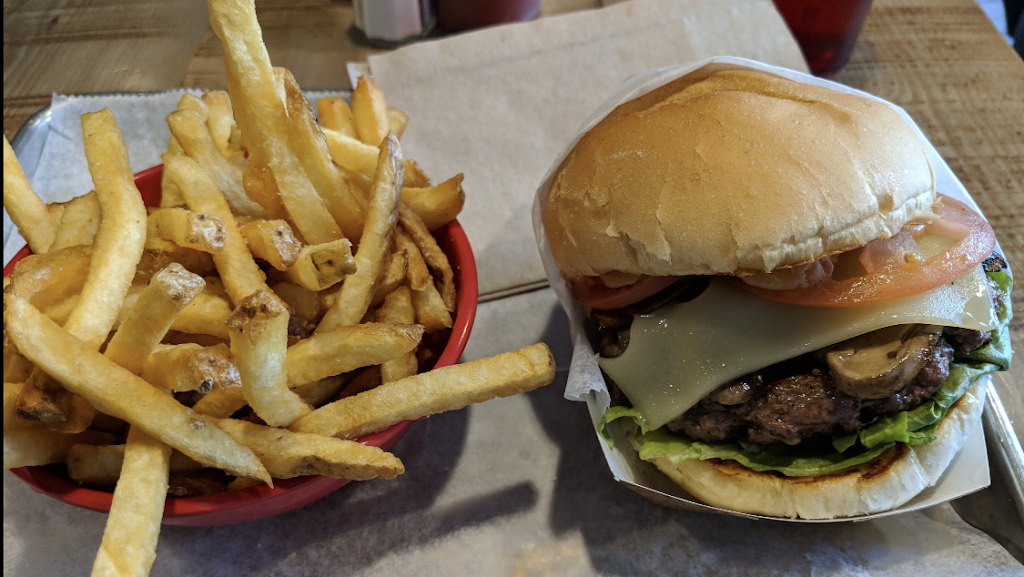 Mainely Burgers | restaurant | 704 Massachusetts Ave, Cambridge, MA 02139, USA | 6179457010 OR +1 617-945-7010