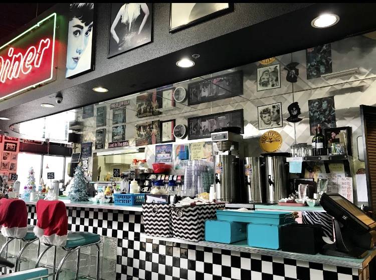 Johnny Angels Diner | restaurant | 3546 St Johns Bluff Rd S #120, Jacksonville, FL 32224, USA | 9049979850 OR +1 904-997-9850