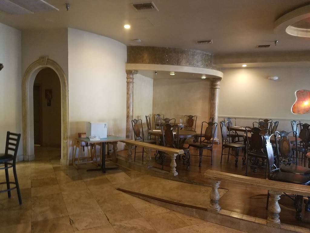 Divinos | restaurant | 3345 W Greenway Rd, Phoenix, AZ 85053, USA | 6024662930 OR +1 602-466-2930
