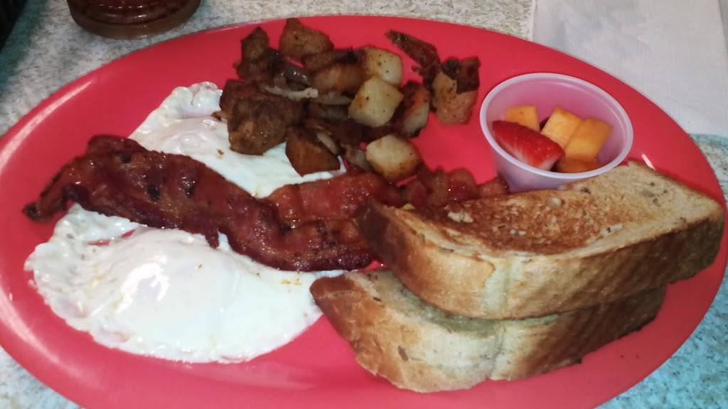 Tropic Chill Deli | restaurant | 75 9th St S, Naples, FL 34102, USA | 2392628339 OR +1 239-262-8339