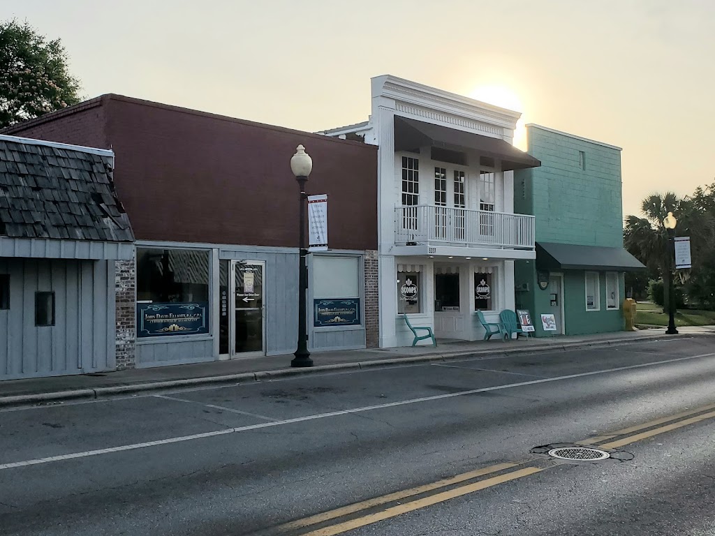 Scoops Ice Cream and Sweets | restaurant | 5237 Willing St, Milton, FL 32570, USA | 8508895403 OR +1 850-889-5403