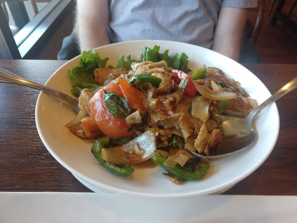 Khaosan Thai Restaurant | restaurant | 2062 Curtner Ave, San Jose, CA 95124, USA | 4086778061 OR +1 408-677-8061