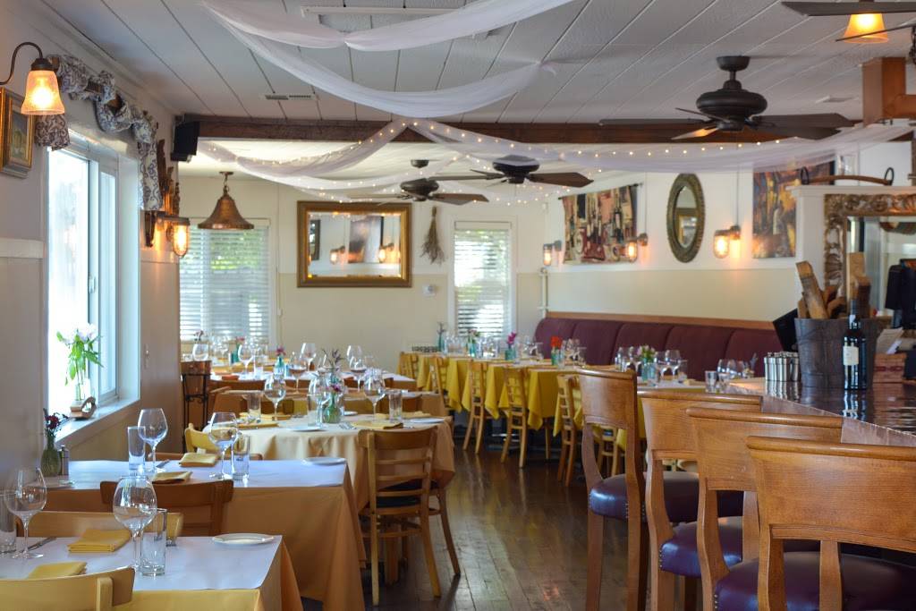 Walter Hansel Wine & Bistro | restaurant | 3535 Guerneville Rd, Santa Rosa, CA 95401, USA | 7075466462 OR +1 707-546-6462