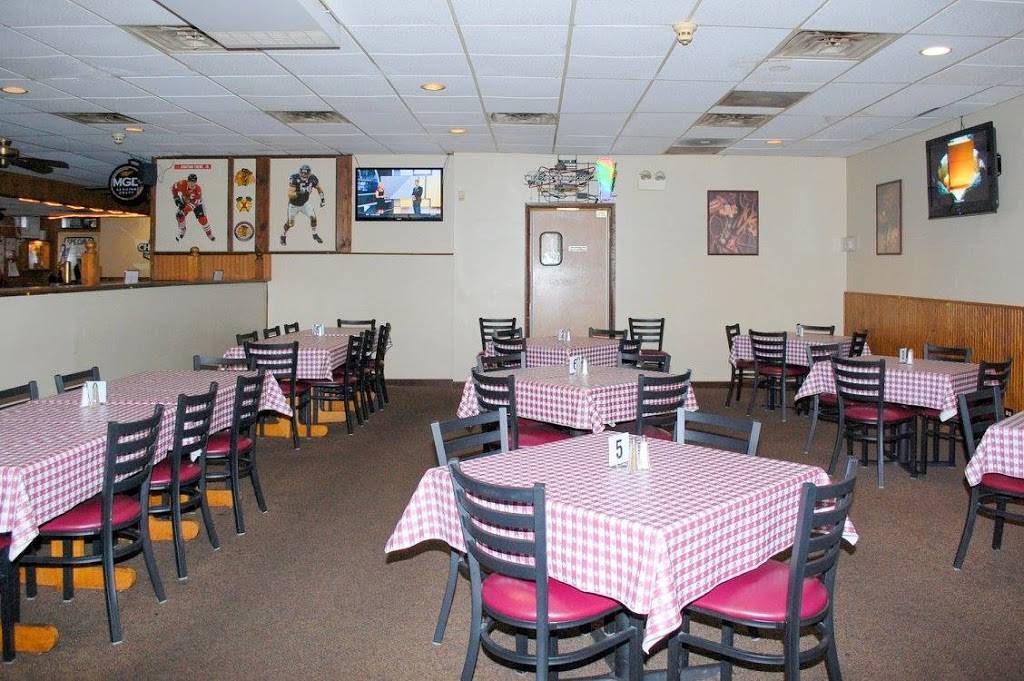 Cousins Pizza Pub | restaurant | 966 W Lake St, Roselle, IL 60172, USA | 6309808181 OR +1 630-980-8181