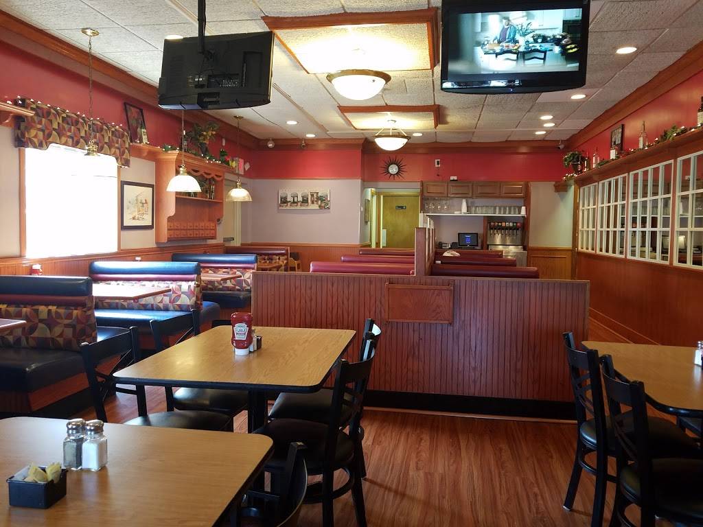 Italian The Roasted Red Pepper | restaurant | 1649 N Broad St, Lansdale, PA 19446, USA | 2158551484 OR +1 215-855-1484