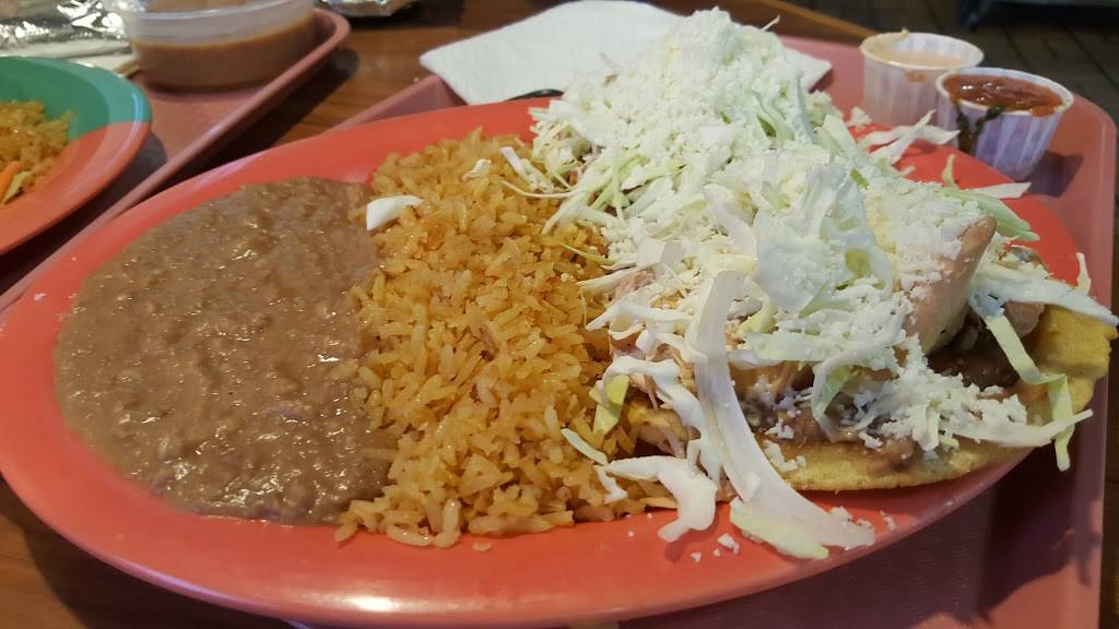 El Pollo Dorado | restaurant | 701 E Alisal St, Salinas, CA 93905, USA | 8314245444 OR +1 831-424-5444