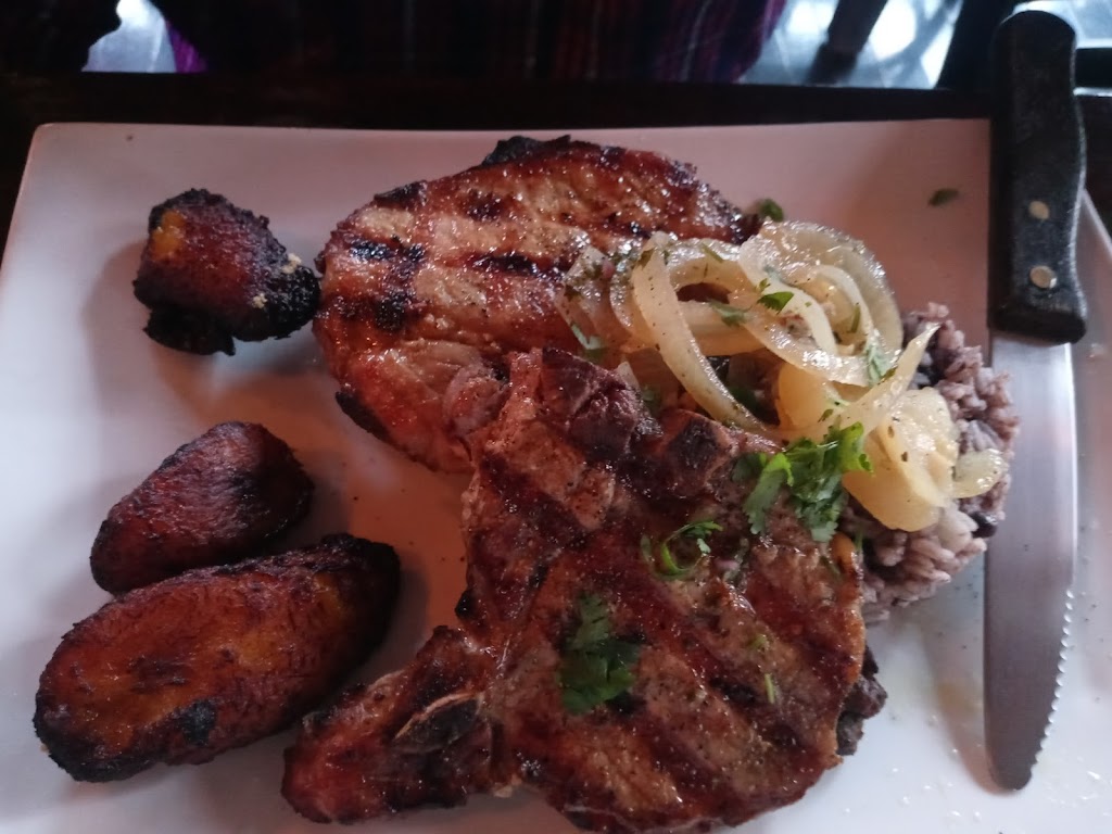 Tios Bistro | restaurant | 421 Malcolm X Blvd, New York, NY 10027, USA | 2129399305 OR +1 212-939-9305