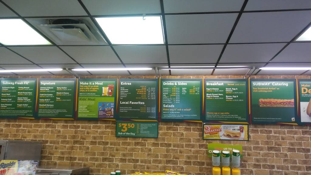 Subway Restaurants | restaurant | 18710 NW 67th Ave Store #56 Country Club, Plaza North, Hialeah, FL 33015, USA | 3056241700 OR +1 305-624-1700