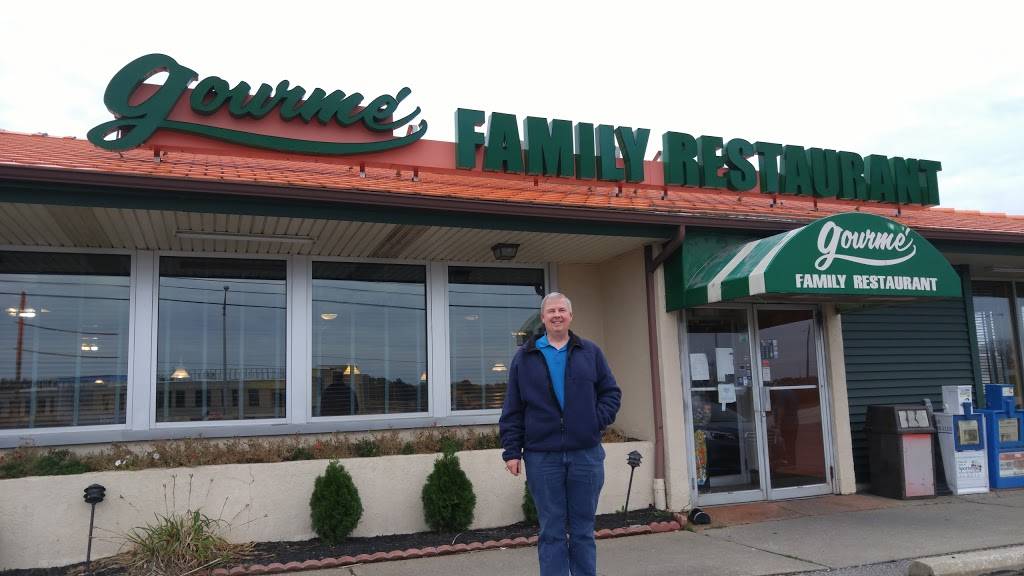 Gourmé Family Restaurant | restaurant | 32775 Lorain Rd, North Ridgeville, OH 44039, USA | 4403278152 OR +1 440-327-8152