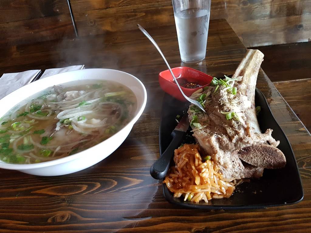 PHOnatik Vietnamese Cuisine & Lounge | restaurant | 901 E Dimond Blvd, Anchorage, AK 99515, USA | 9073368880 OR +1 907-336-8880