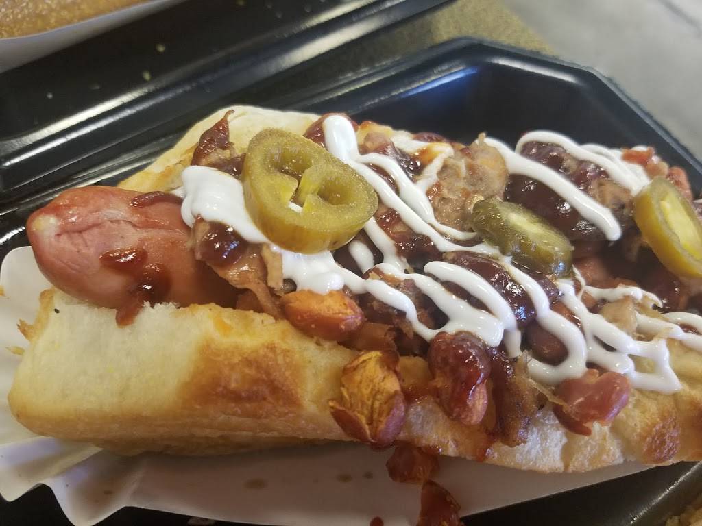 Doglicious Hot Dogs | restaurant | 5060 W Bell Rd Suite A, Glendale, AZ 85308, USA | 6029005059 OR +1 602-900-5059