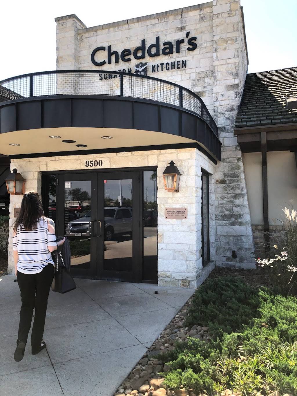 Cheddars Scratch Kitchen | restaurant | 9500 Farm to Market 1960 Bypass Rd W, Humble, TX 77338, USA | 2814469288 OR +1 281-446-9288