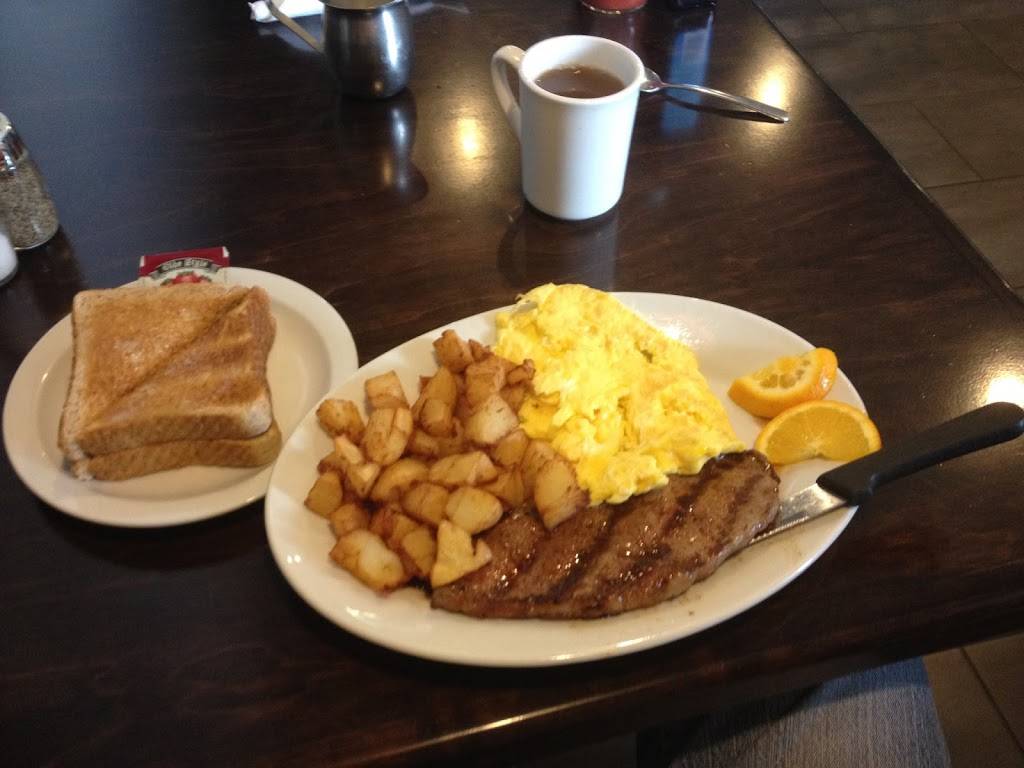 Trafalgar Truck Stop Restaurant | restaurant | 7443 Trafalgar Rd, Hornby, ON L0P 1E0, Canada | 9058751388 OR +1 905-875-1388