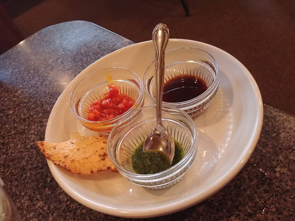 Taj Palace | restaurant | 1706 W 39th St, Kansas City, MO 64111, USA | 8167560134 OR +1 816-756-0134