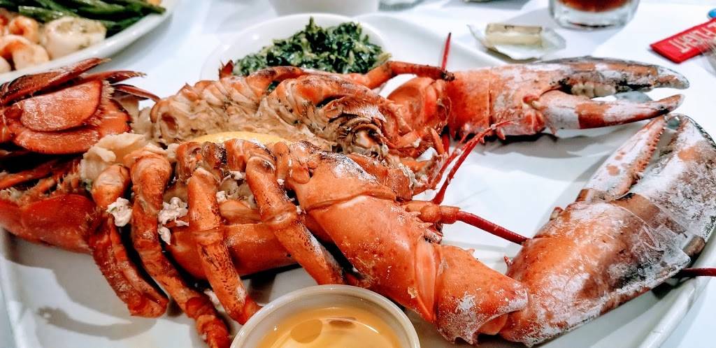 Allettos Restaurant | restaurant | 218 E Montauk Hwy, Lindenhurst, NY 11757, USA | 6312269205 OR +1 631-226-9205