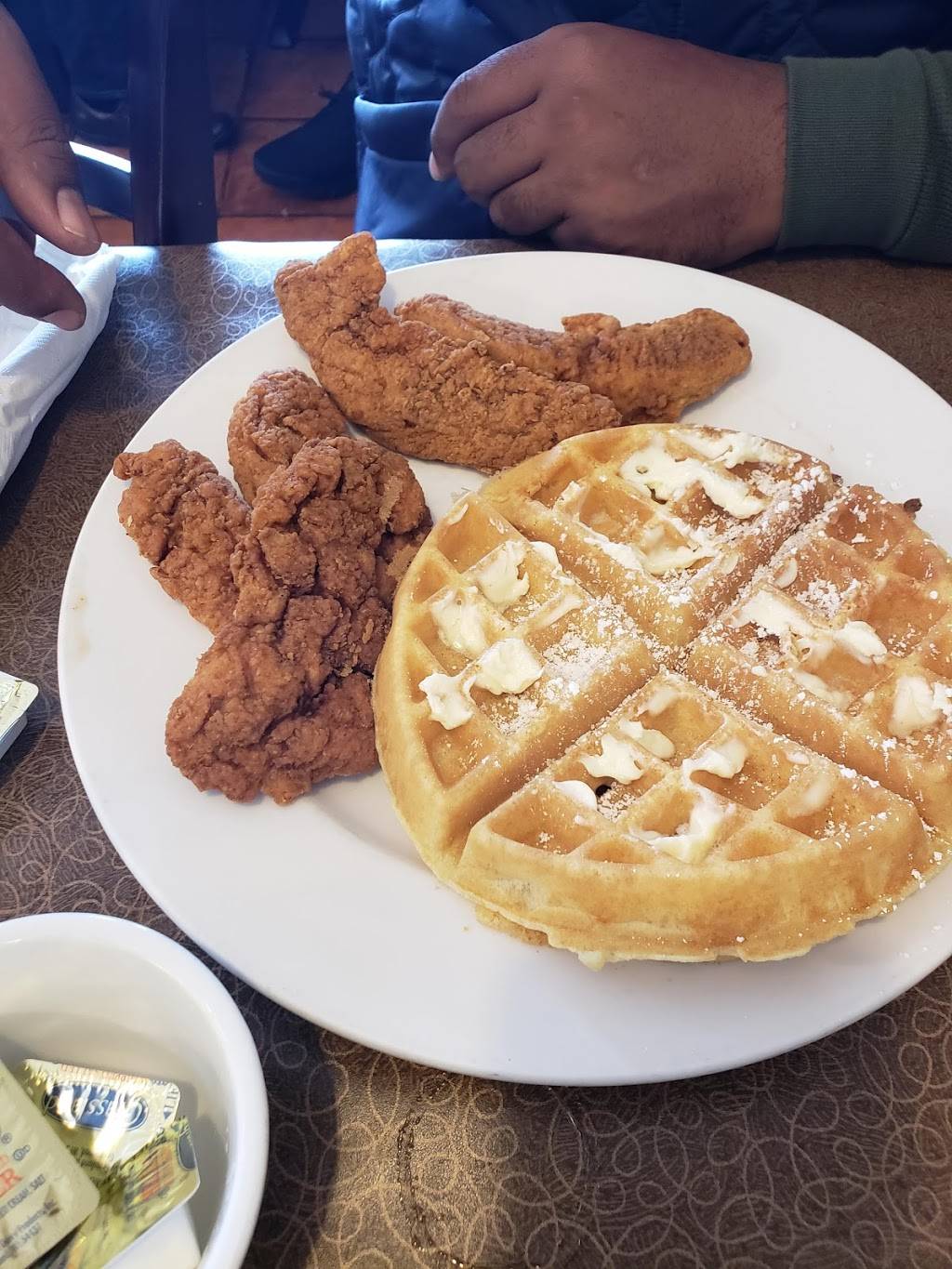 Olivias Restaurant | restaurant | 613 Sibley Blvd, Dolton, IL 60419, USA | 7088494955 OR +1 708-849-4955