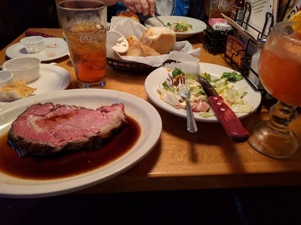 Texas Roadhouse | restaurant | 8021 Dani Dr, Fort Myers, FL 33966, USA | 2395617427 OR +1 239-561-7427