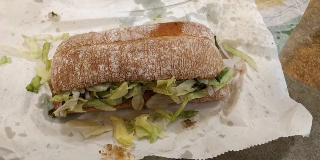 Subway | restaurant | 995 Greensburg Pike, Pittsburgh, PA 15221, USA | 4122717165 OR +1 412-271-7165