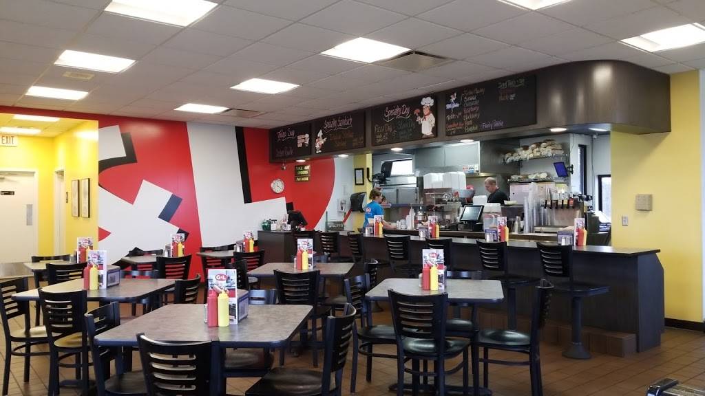 G & L Chili Dogs | restaurant | 1133 E Sternberg Rd, Norton Shores, MI 49441, USA | 2317999199 OR +1 231-799-9199