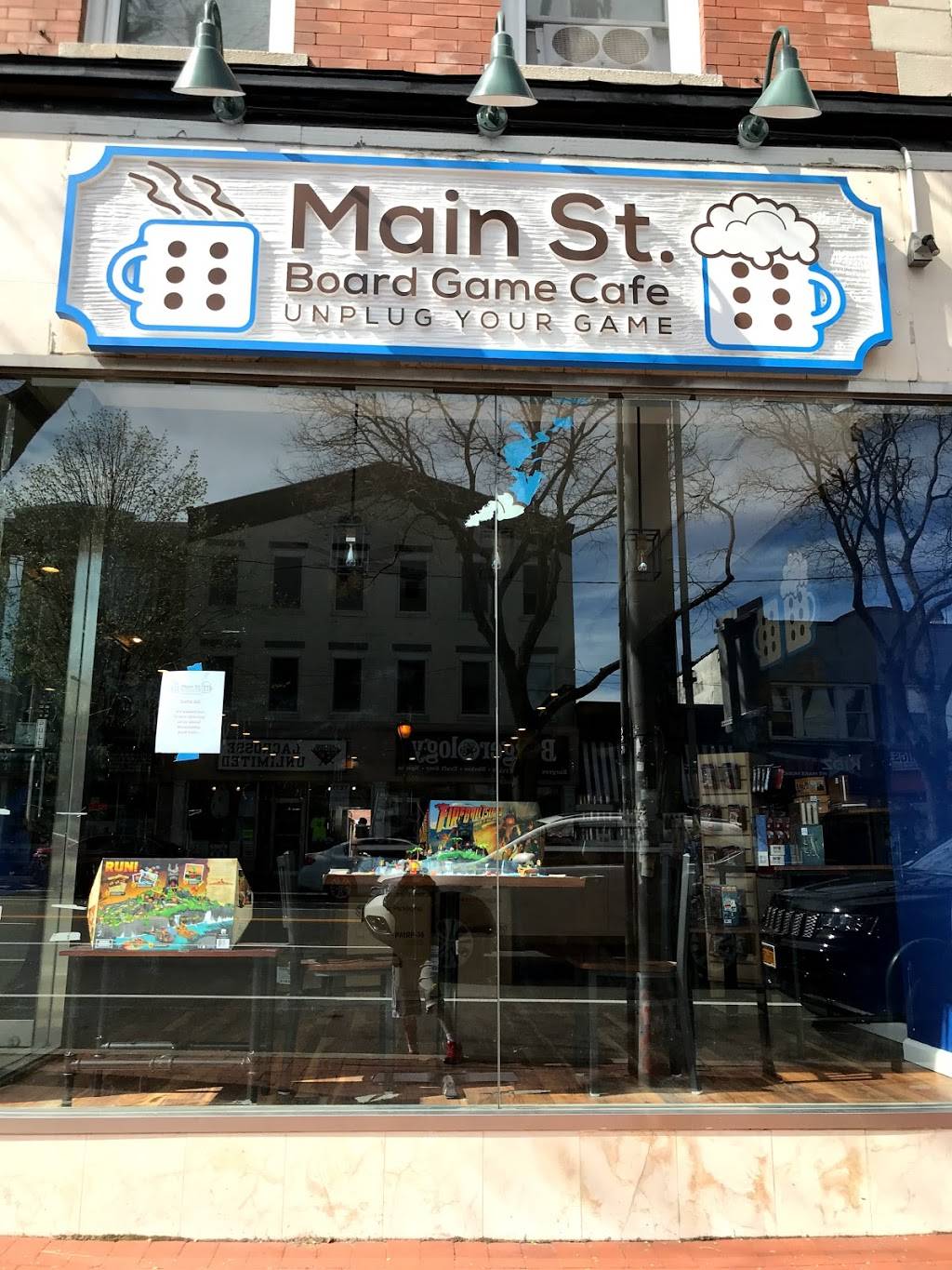 Main St Board Game Cafe | restaurant | 307 Main St, Huntington, NY 11743, USA | 6317290060 OR +1 631-729-0060