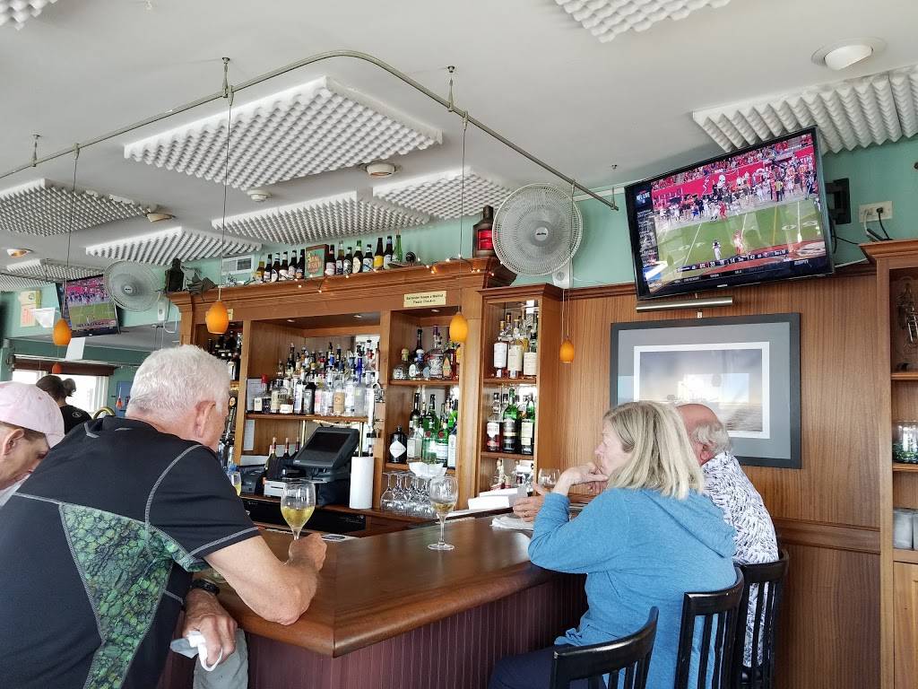 Dog Watch Cafe | restaurant | 194 Water St, Stonington, CT 06378, USA | 8604154510 OR +1 860-415-4510