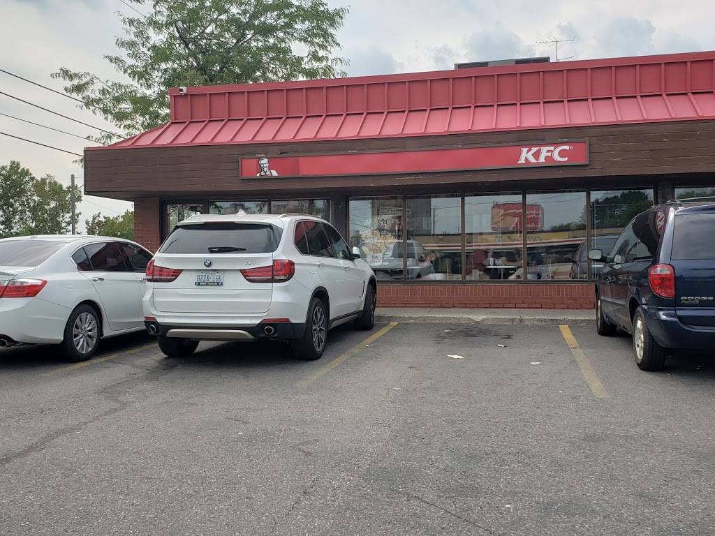 KFC | meal delivery | 156 The Queensway, Etobicoke, ON M8Y 1J2, Canada | 4162524601 OR +1 416-252-4601