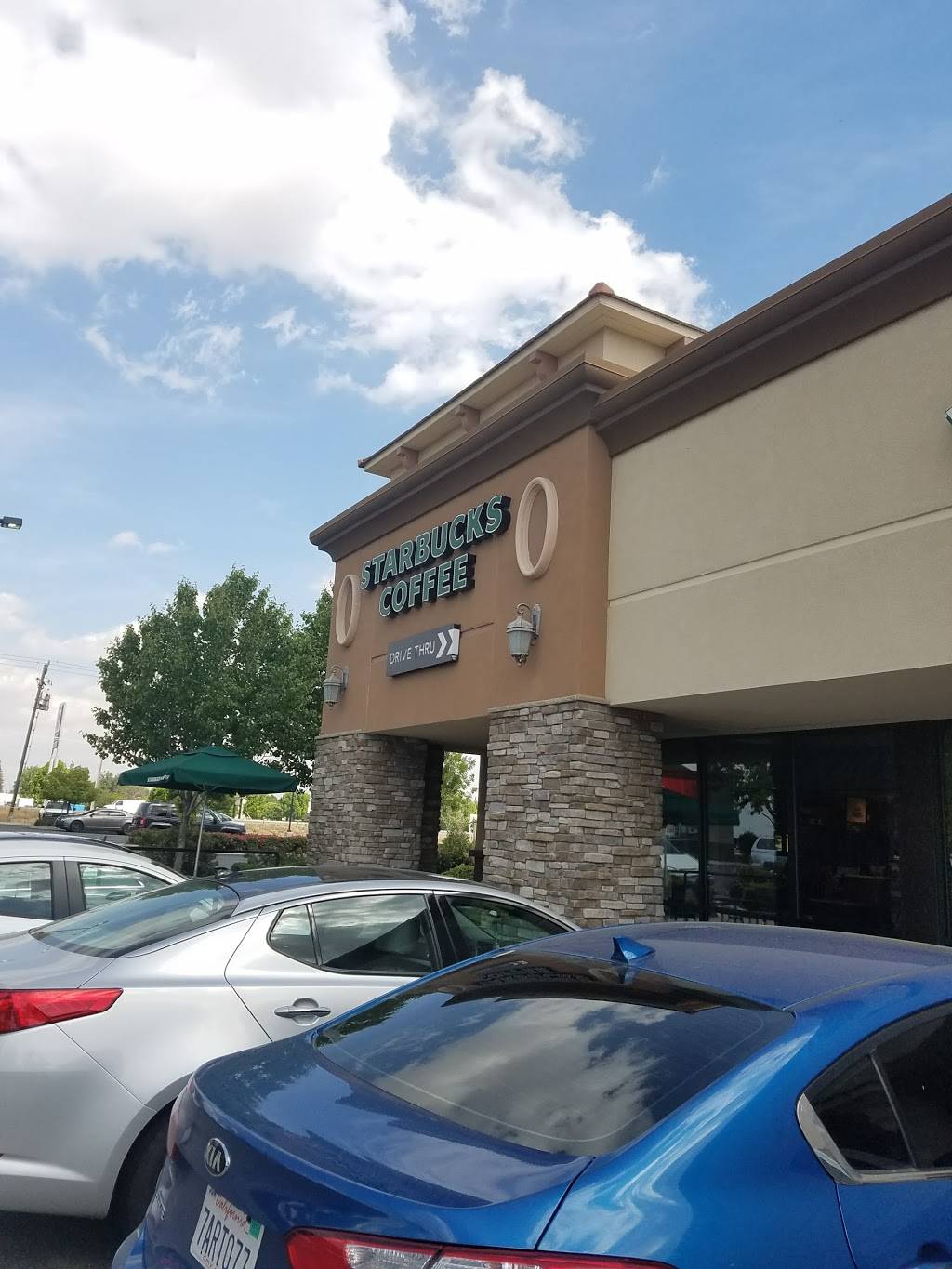 Starbucks | cafe | 35171 7th Standard Rd, Bakersfield, CA 93308, USA | 6613918623 OR +1 661-391-8623