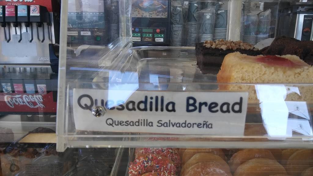 Yum Yum Donuts | bakery | 380 E 6th St, Beaumont, CA 92223, USA | 9518459069 OR +1 951-845-9069