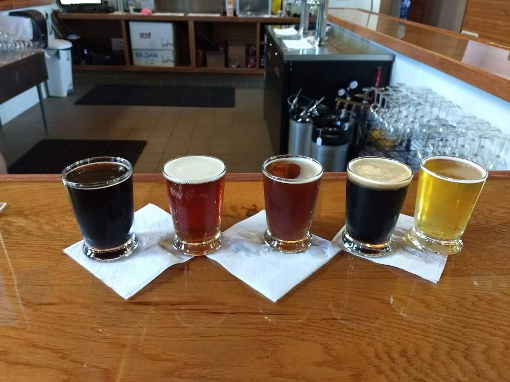 BrickHaven Brewing Company | restaurant | 200 E Jefferson St, Grand Ledge, MI 48837, USA | 5179251319 OR +1 517-925-1319