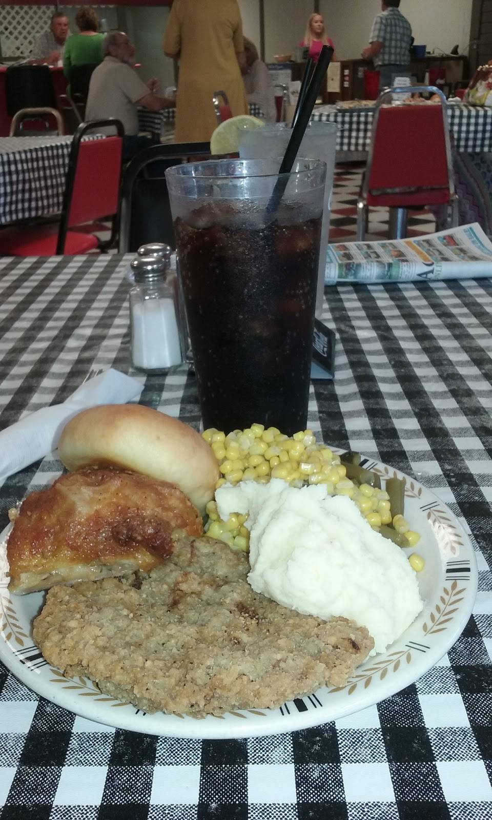 Pats Kountry Diner | restaurant | 1764 Main St, Lebanon, VA 24266, USA | 2768893232 OR +1 276-889-3232