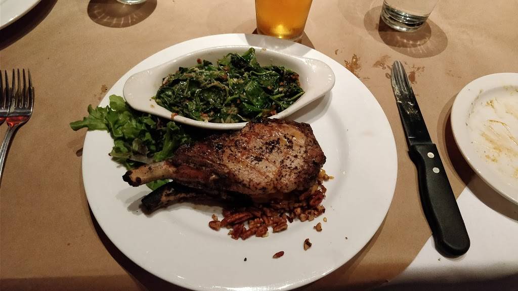 Mesquite Chop House | restaurant | 88 Union Ave, Memphis, TN 38103, USA | 9015275337 OR +1 901-527-5337