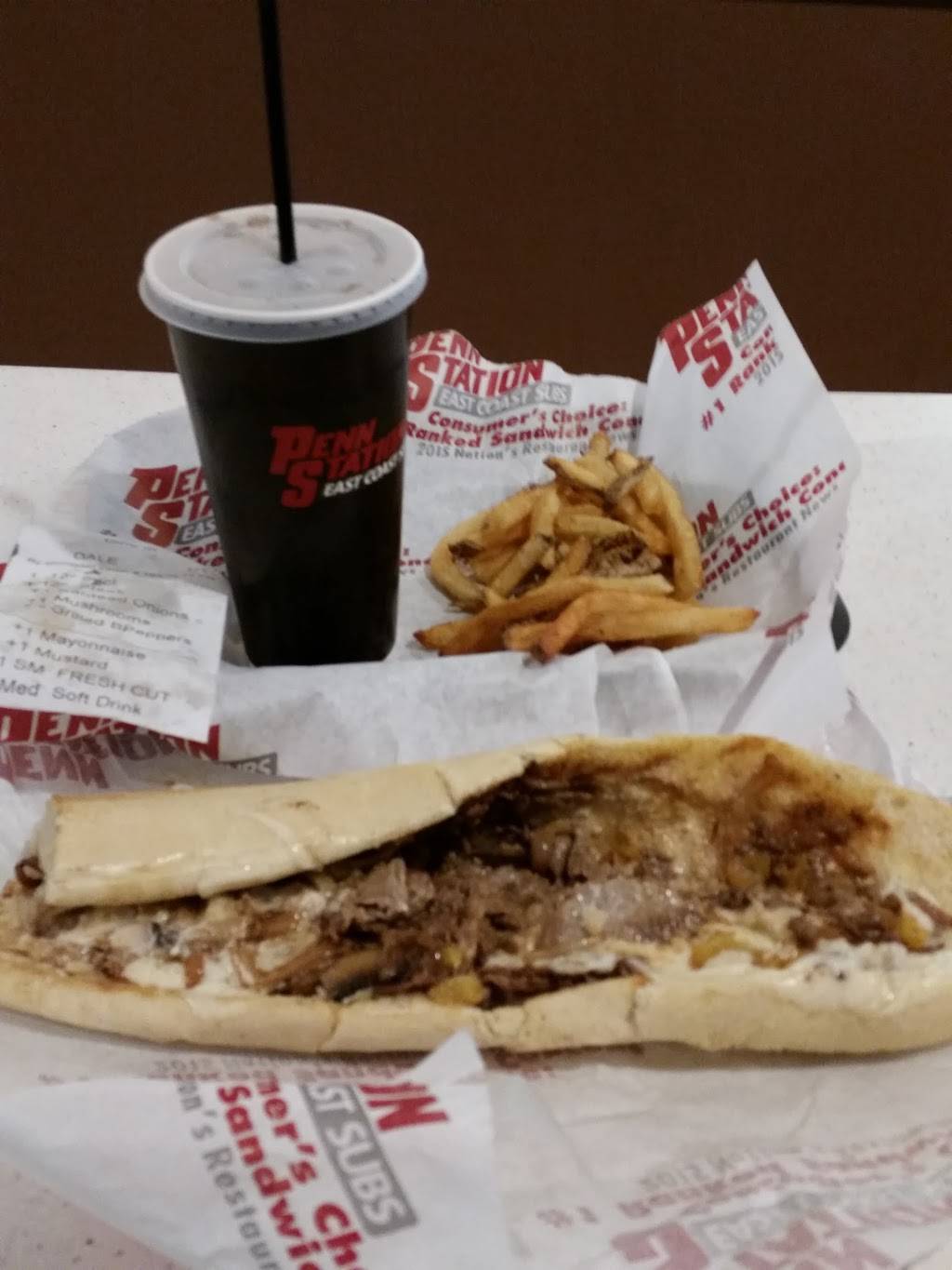 Penn Station East Coast Subs | meal takeaway | 8473 N Lindbergh Blvd, Florissant, MO 63031, USA | 3149218900 OR +1 314-921-8900