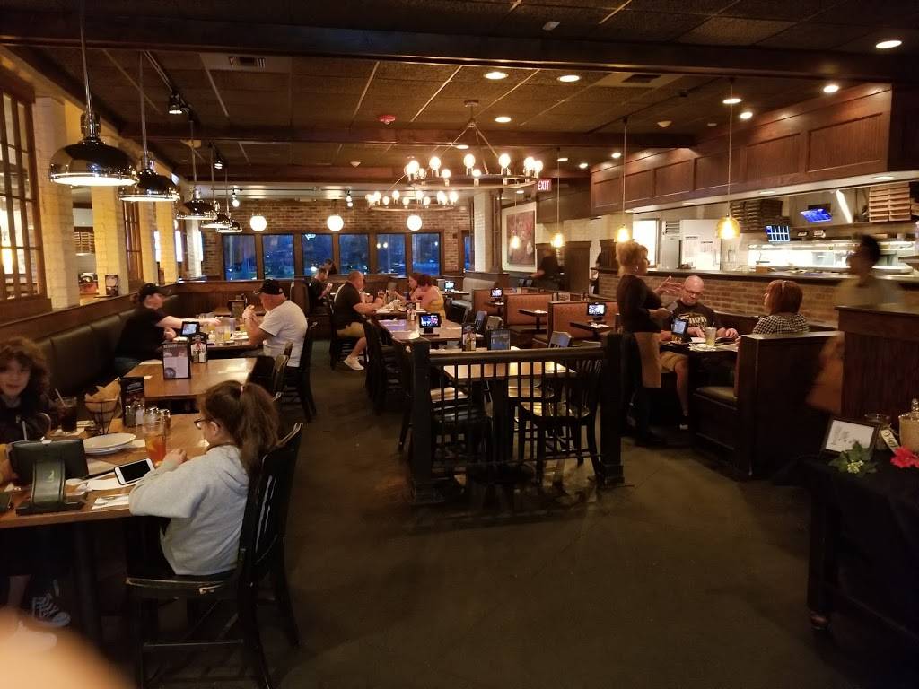 Sun On the Beach | restaurant | 5770 W Irlo Bronson Memorial Hwy, Kissimmee, FL 34746, USA | 4073970207 OR +1 407-397-0207