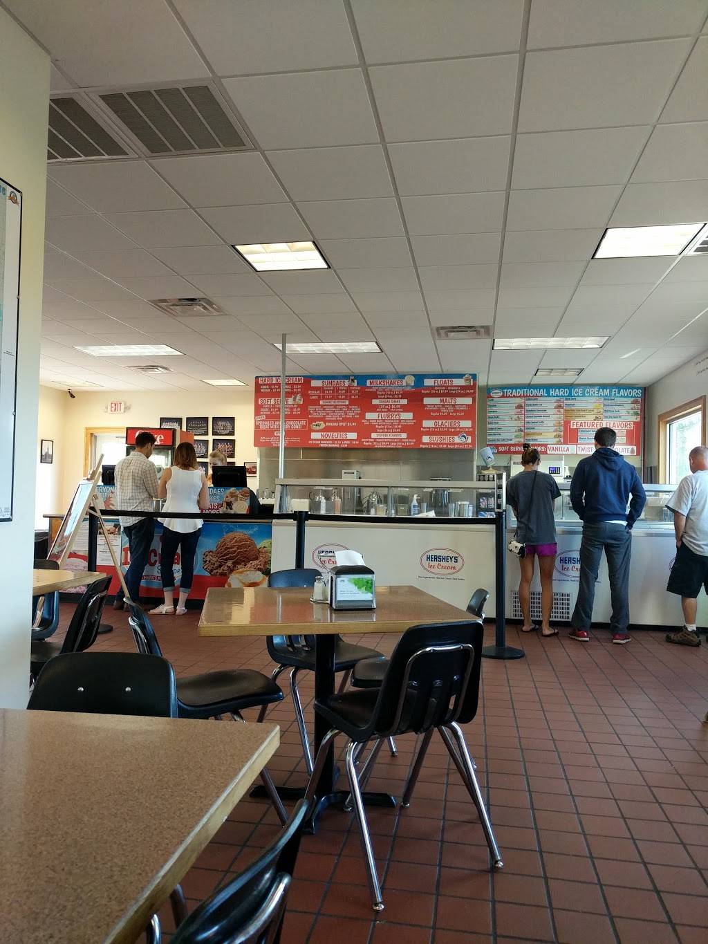 Marks Pizzeria | restaurant | 2263 Walworth-Marion Rd, Walworth, NY 14568, USA | 3159861678 OR +1 315-986-1678