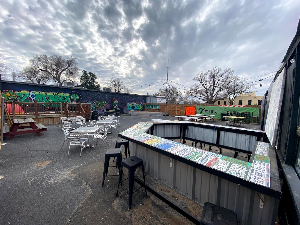 Zombiez Bar & Grill | restaurant | 711 SW 10th Ave, Amarillo, TX 79101, USA | 8063317305 OR +1 806-331-7305