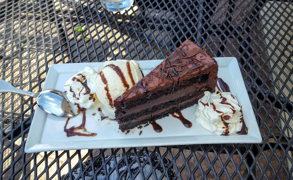 The Sunset Tavern | restaurant | 341 N Main St, Suffield, CT 06078, USA | 8606687773 OR +1 860-668-7773